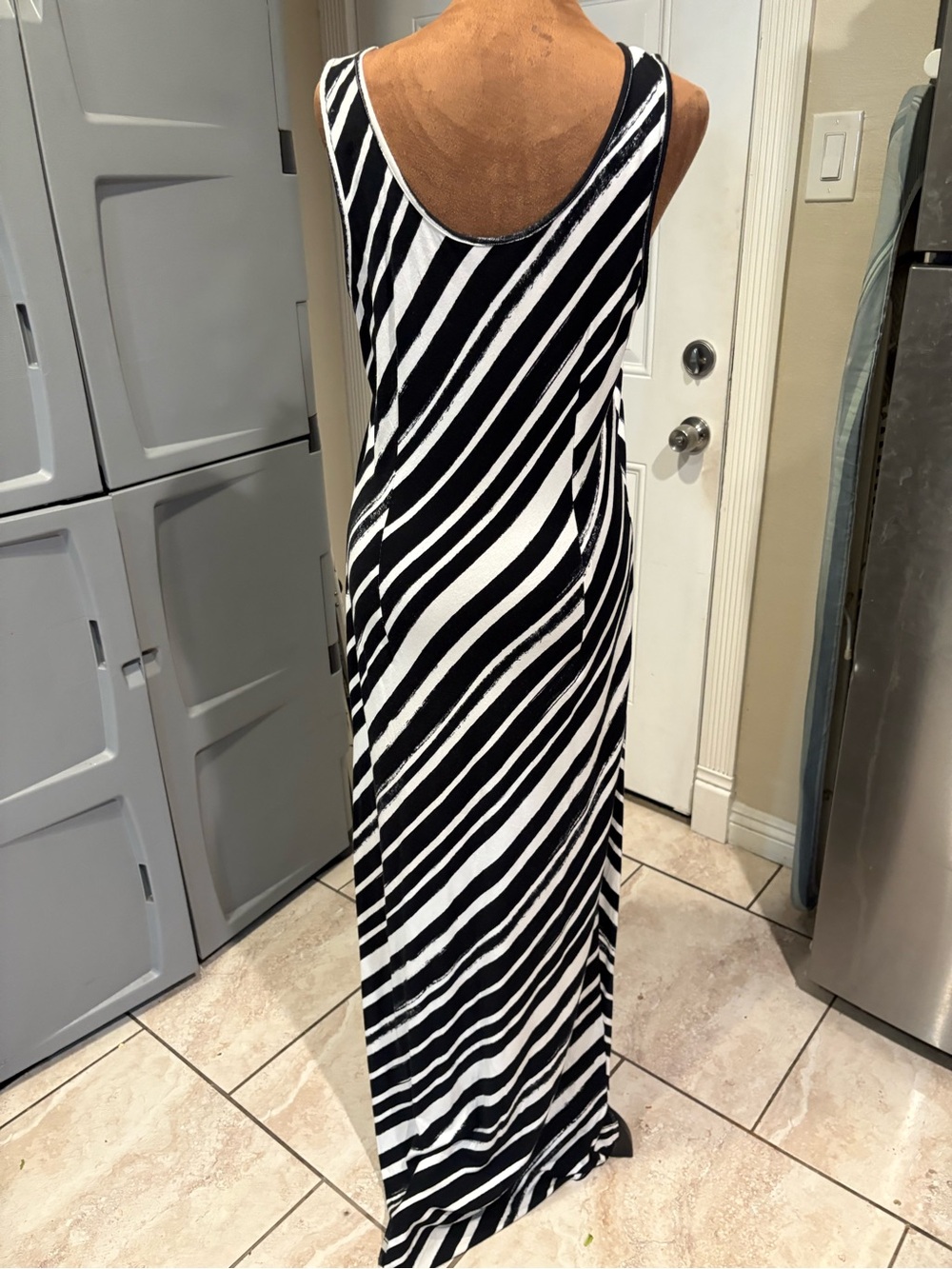 Tommy Bahama Black & White Diagonal Stripe Maxi Dress - Picture 2 of 4